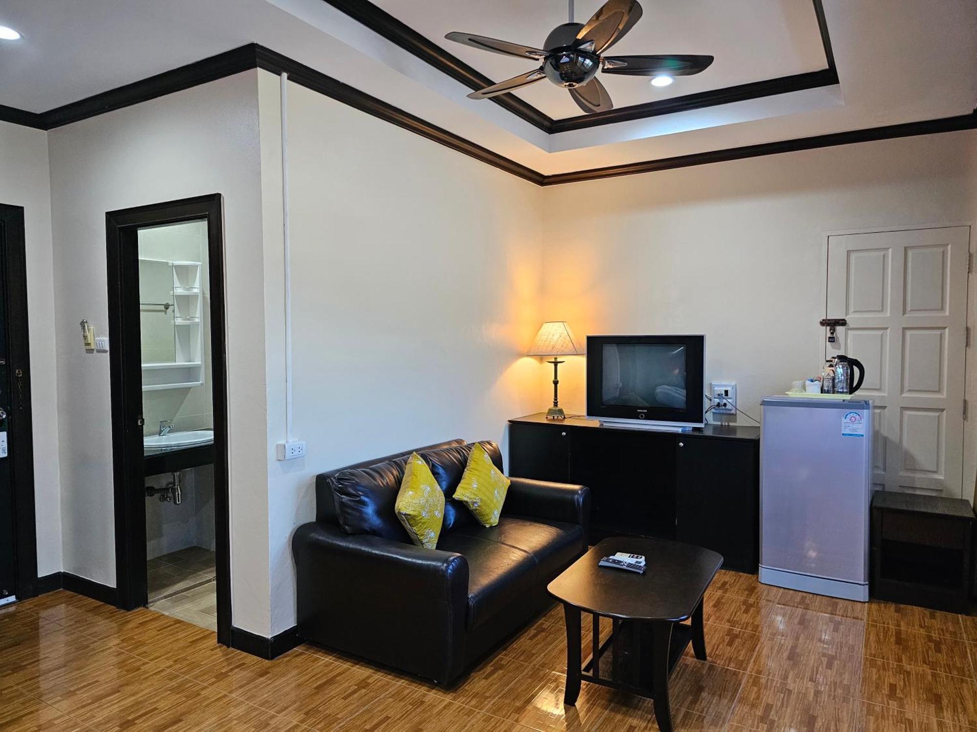 Nanai 2 Residence Patong Phuket Exterior foto