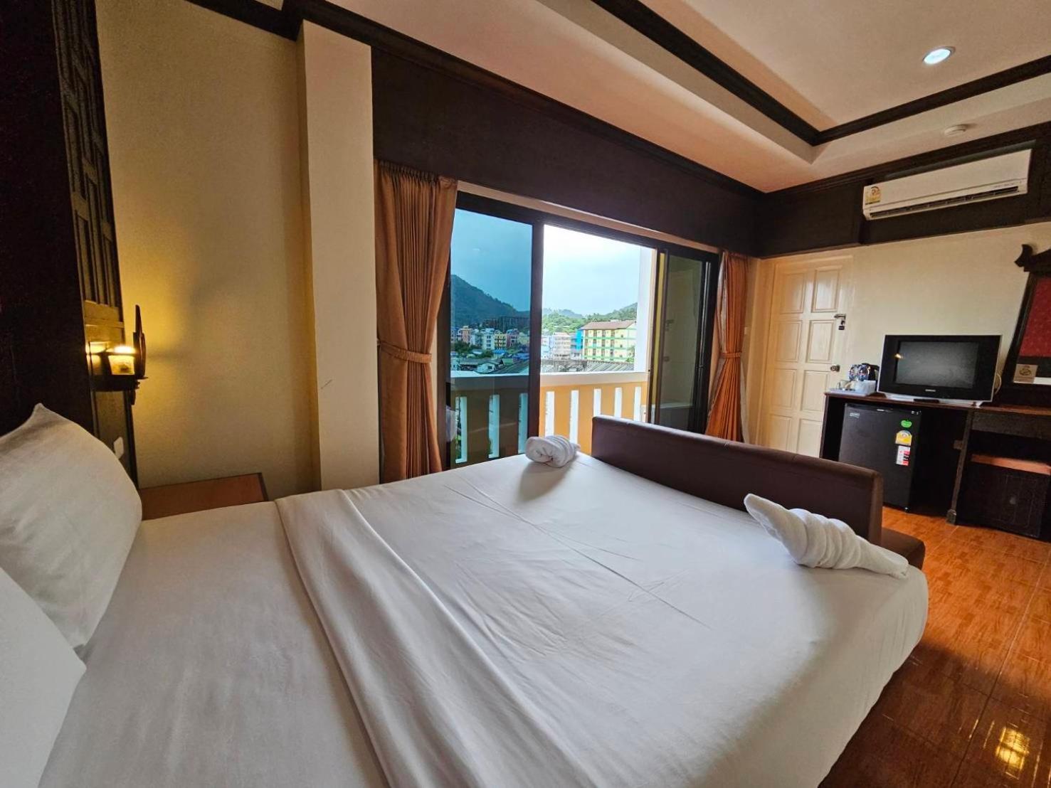 Nanai 2 Residence Patong Phuket Exterior foto
